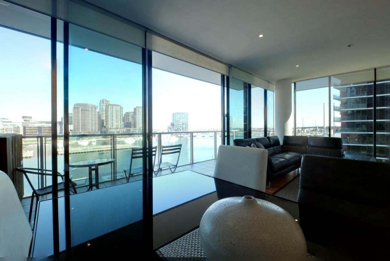 Acd Apartments Melbourne Exterior photo