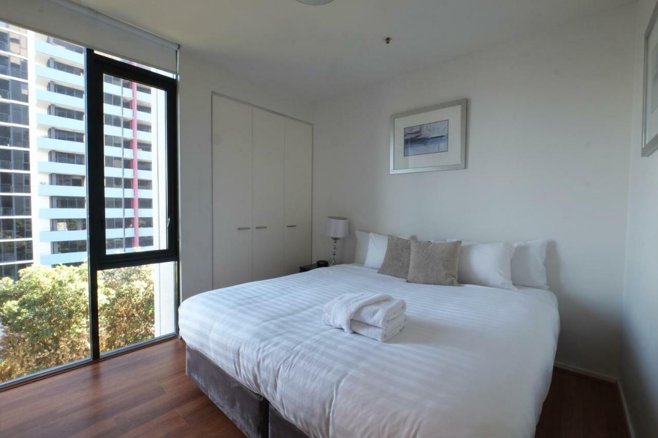 Acd Apartments Melbourne Exterior photo